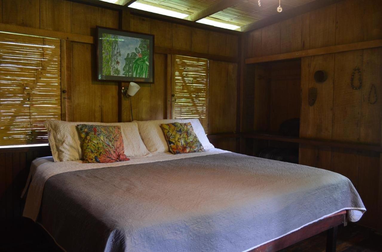 卡萨里奥布兰科生态住宿加早餐旅馆 Guápiles 外观 照片